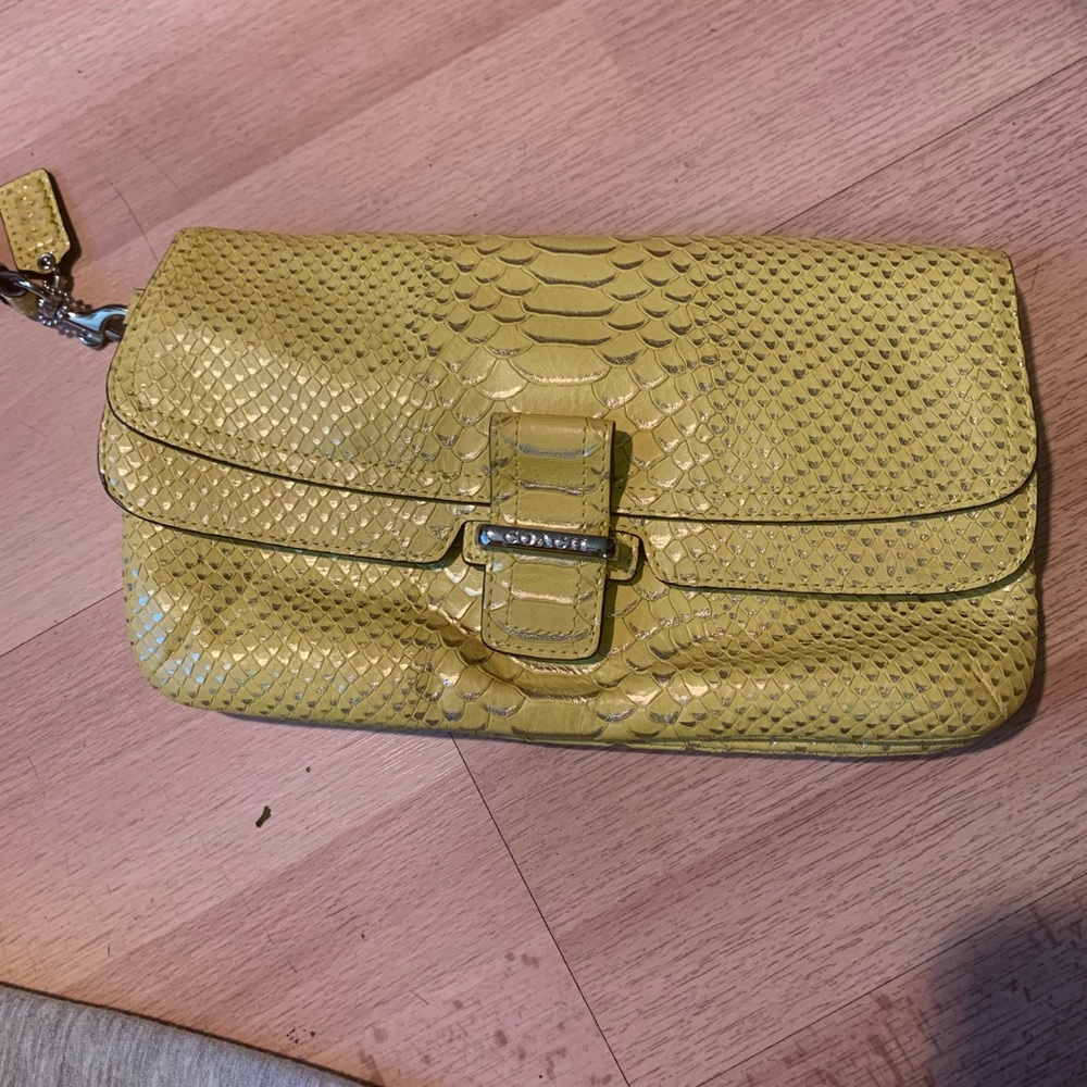 Yellow vintage coach bag